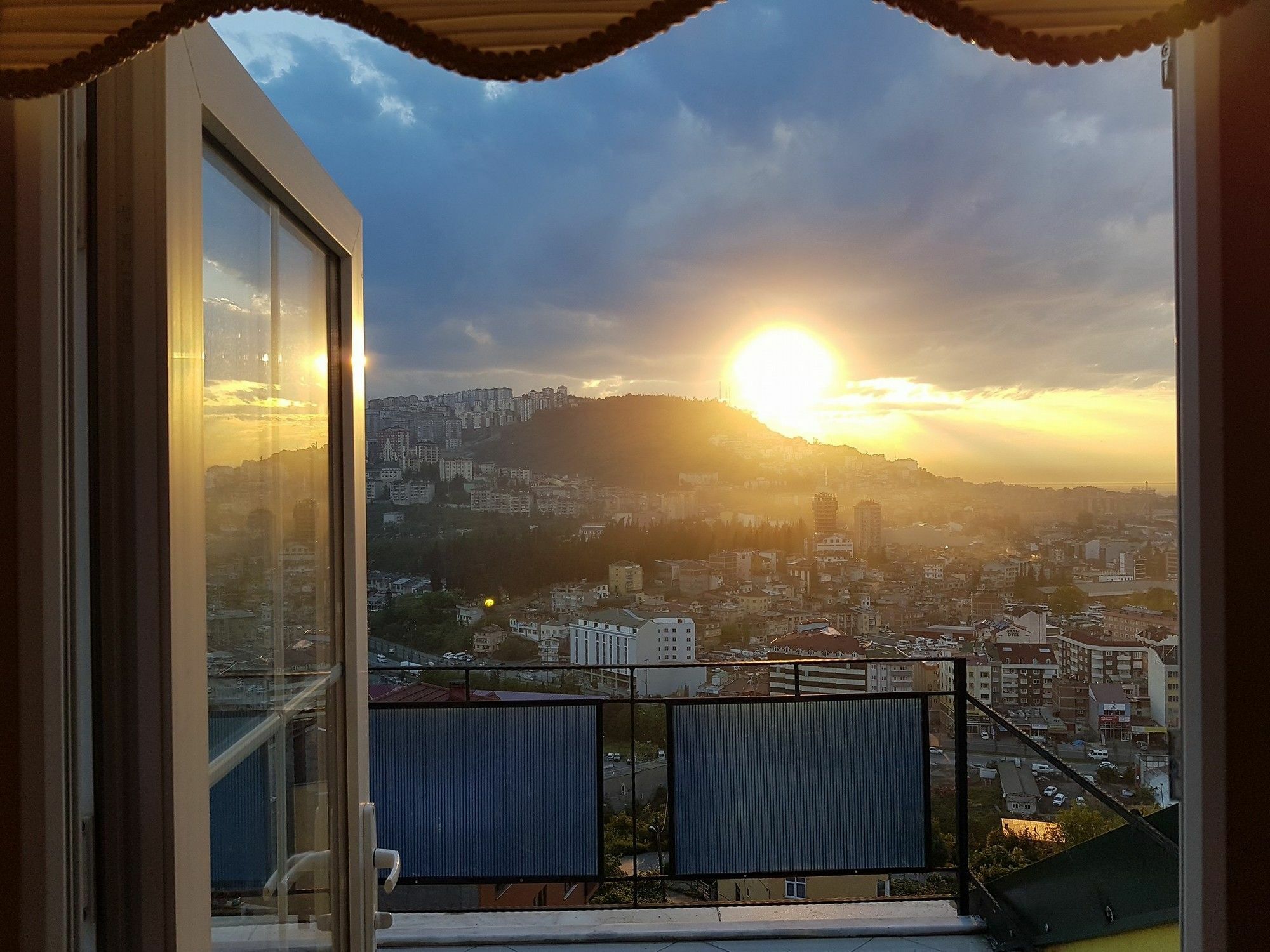 Nuralp Apart Otel - Trabzon Eksteriør billede